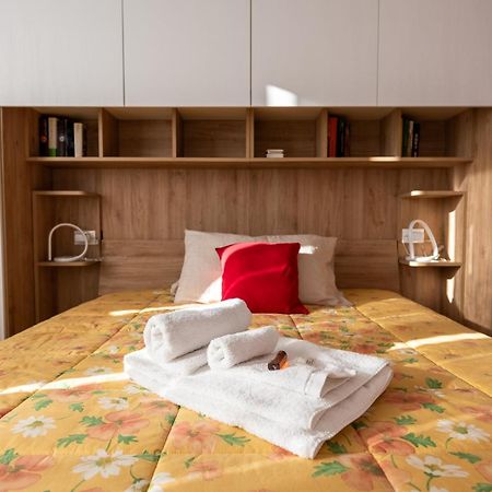 Hotel Au Moulin De La Galette Vicino Milano, Mxp E Parking Free Canegrate Esterno foto